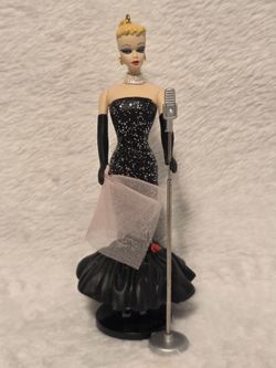 1995 Hallmark Keepsake "Solo in the Spotlight" Barbie Ornament