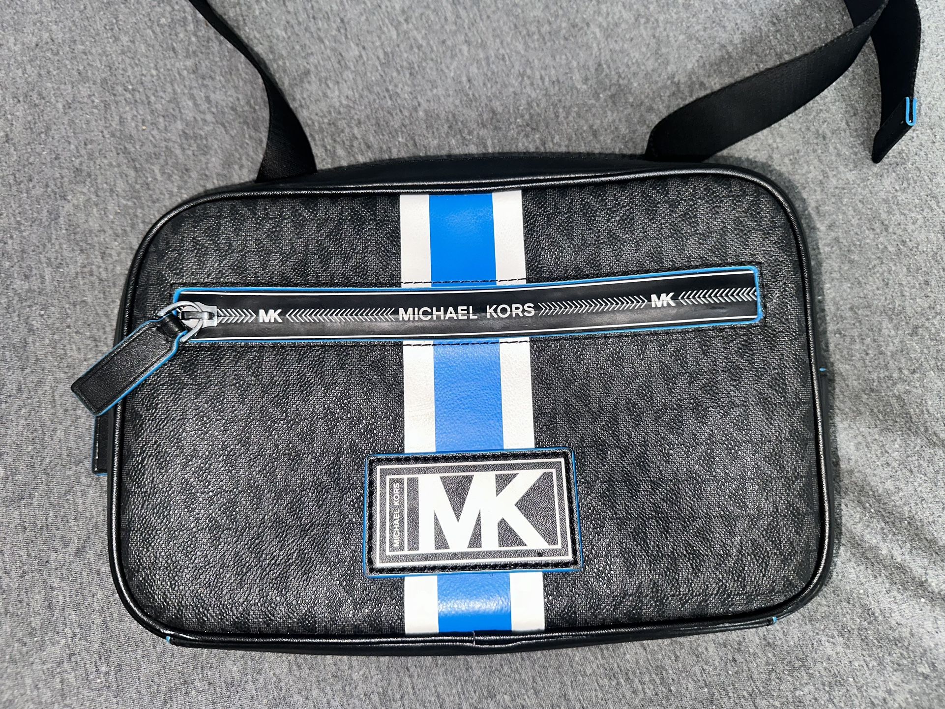 Michael Kors Cooper Logo Stripe Convertible 3-in-1 Black Blue