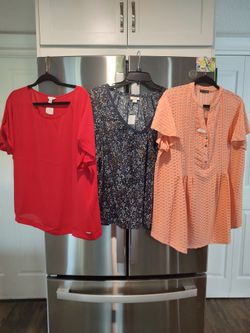 WOMEN'S SHIRTS - size 2XL