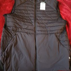 Kenneth Cole Mens Lightweight Tech Puffer Vest