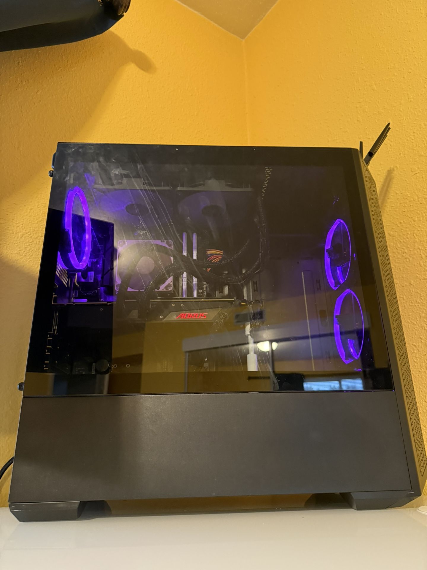 Gaming PC | i5-11400F | RTX 2080 Ti (Water-Cooled) | 16GB DDR4 | 500GB M.2 SSD | 600W PSU