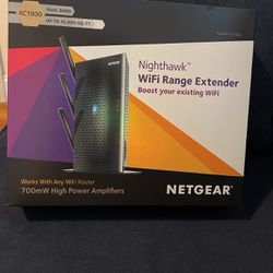 Nighthawk WiFi Range Extender AC1900 