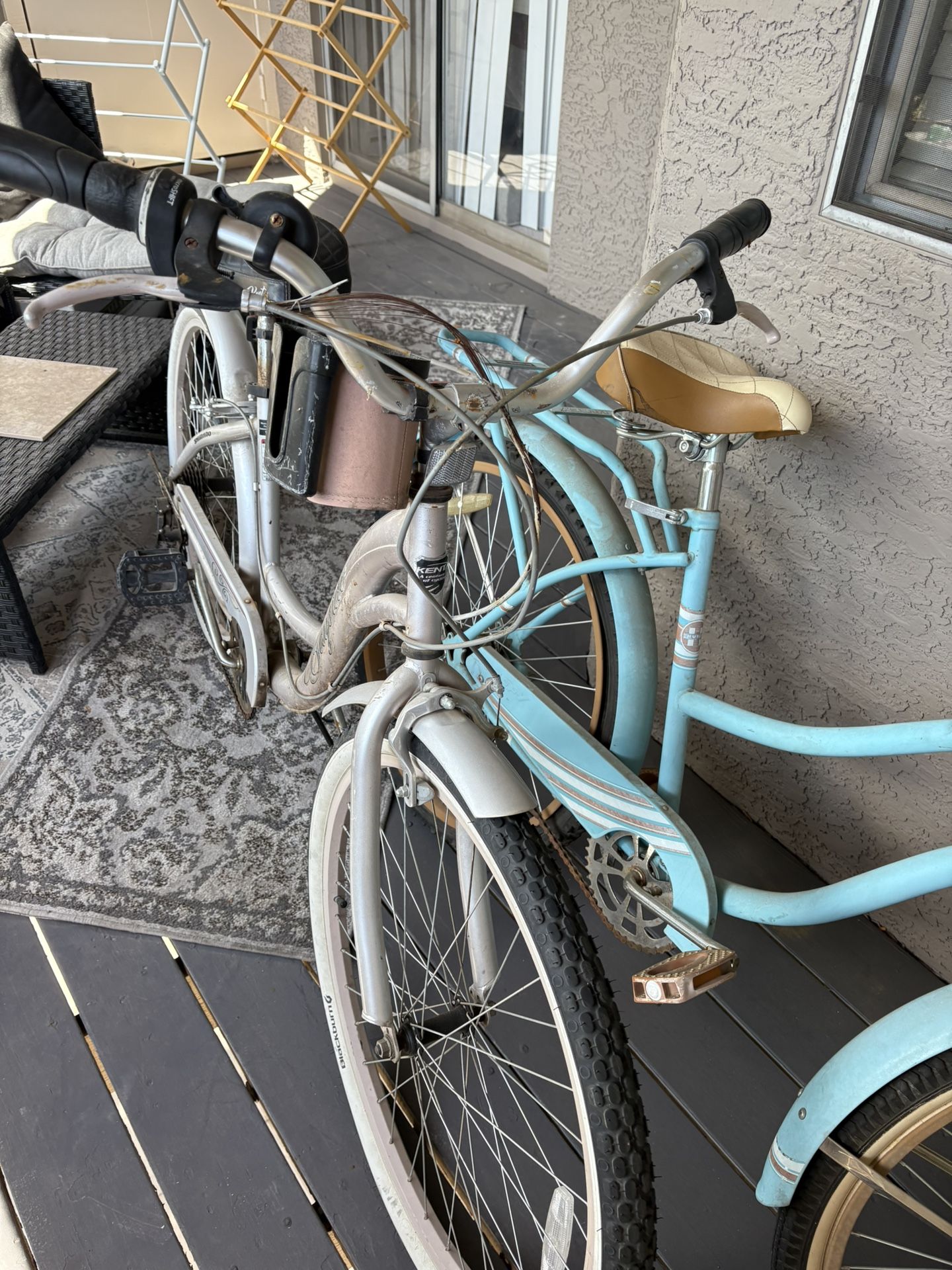 Pink Kent Bayside Cruiser Bike