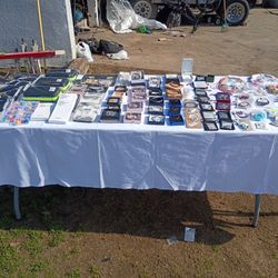 Yard Sale -on Millbrook Between Ashlan And Gettysburg 