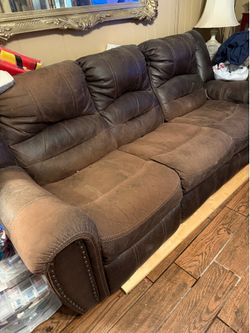 Recliner couch