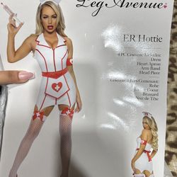 ER HOTTIE NURSE COSTUME