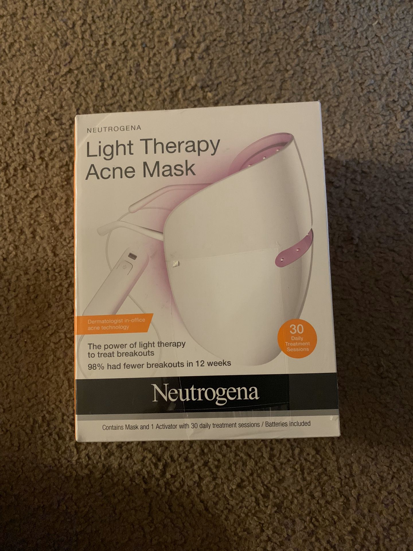Neutrogena Light Therapy Acne Treatment Face Mask