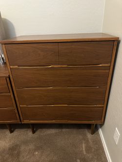MCM Tall Dresser EUC Make Offer!