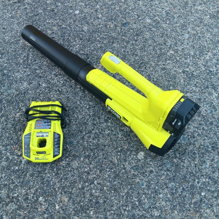 Ryobi One + 18volt 350cfm Leaf Blower Almost New Condition 4.0 Battery &Charger. For Pick Up Fremont Seattle. No Low Ball Offers Please. No Trades 