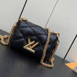 Supreme Waist Bag (Black) 