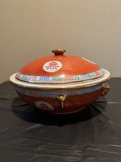 Chinese Porcelain Red Mun Shou Famille Rose Longevity Tureen Soup Bowl 10”D