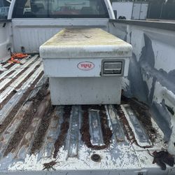 Truck Bed Toolbox 