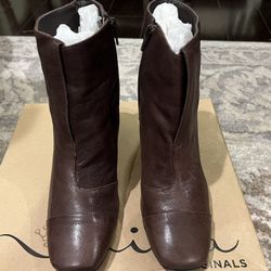 Beautiful Women’s Leather Boots
