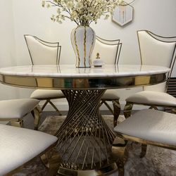 Dining room set