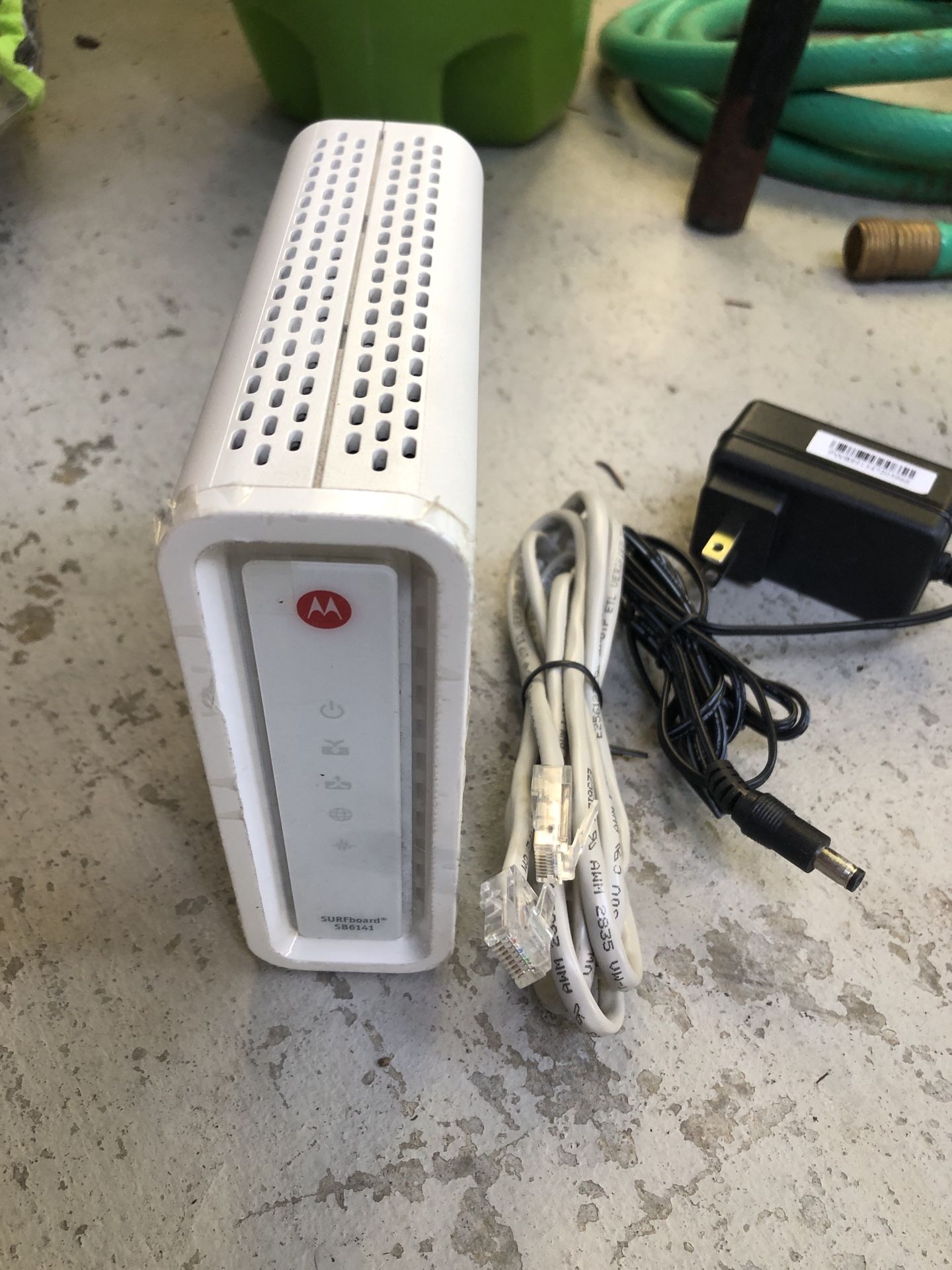 Motorola Modem Surfboard SB6141