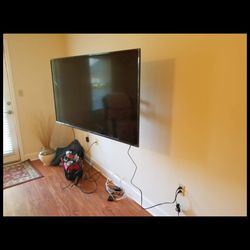Wall-Mount Tv