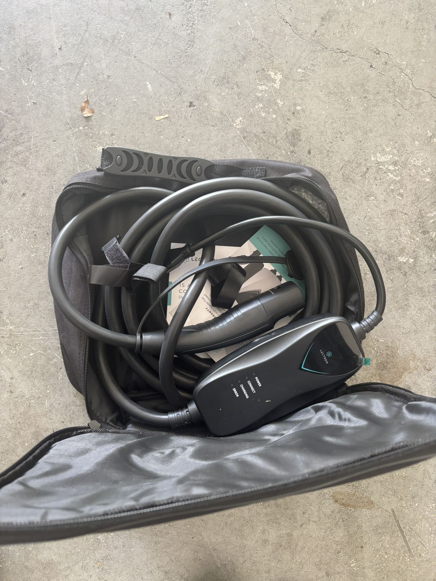 EV CHARGER