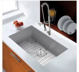 Stainless Steel Undermount Kitchen Sink