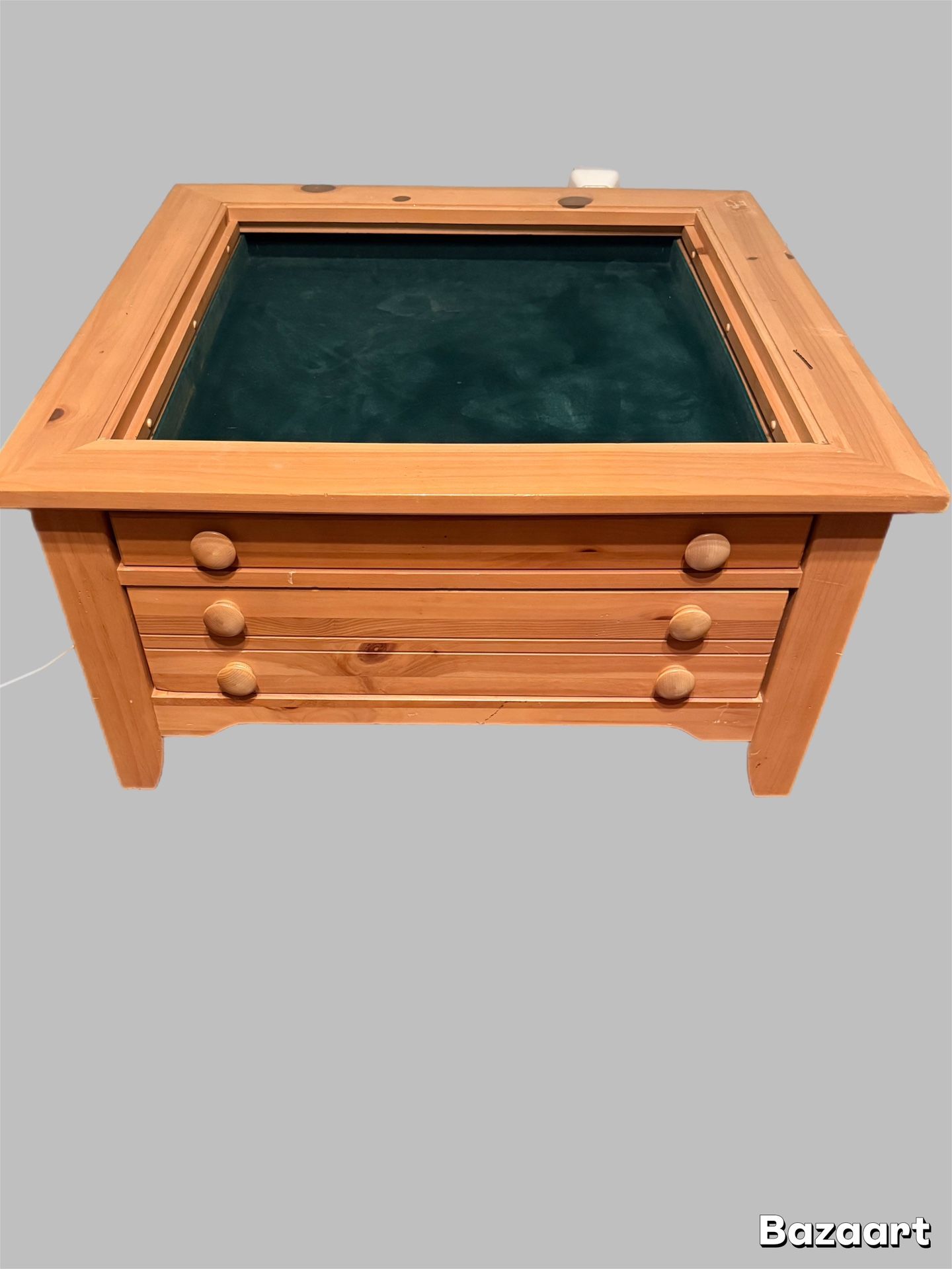 wood coffee/dice table with deep felt top