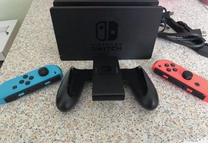 Nintendo Switch