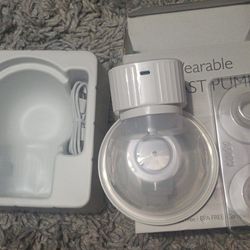 Wearable Breast Pump