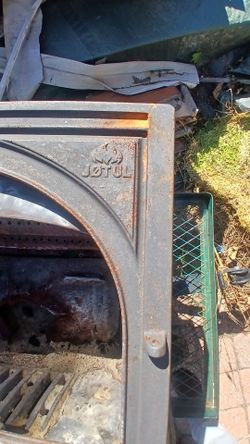 Jotul wood stove.