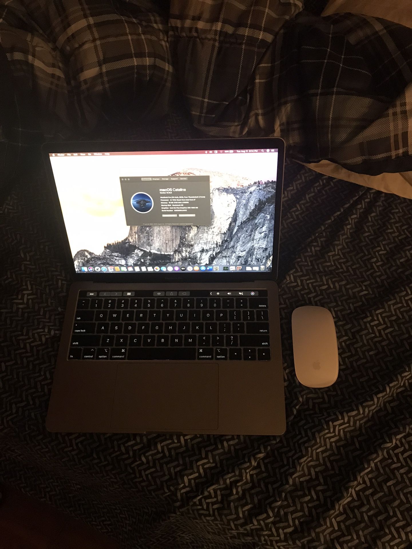 Great MacBook Pro 2018 w/ Touchbar - i7, 16gb RAM, 1tb SSD