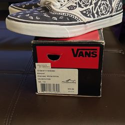 Vans Atwood Canvas White Size 7 1/2 