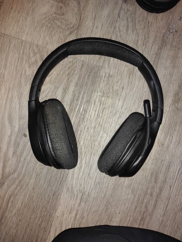 Belkin Soundform Headset