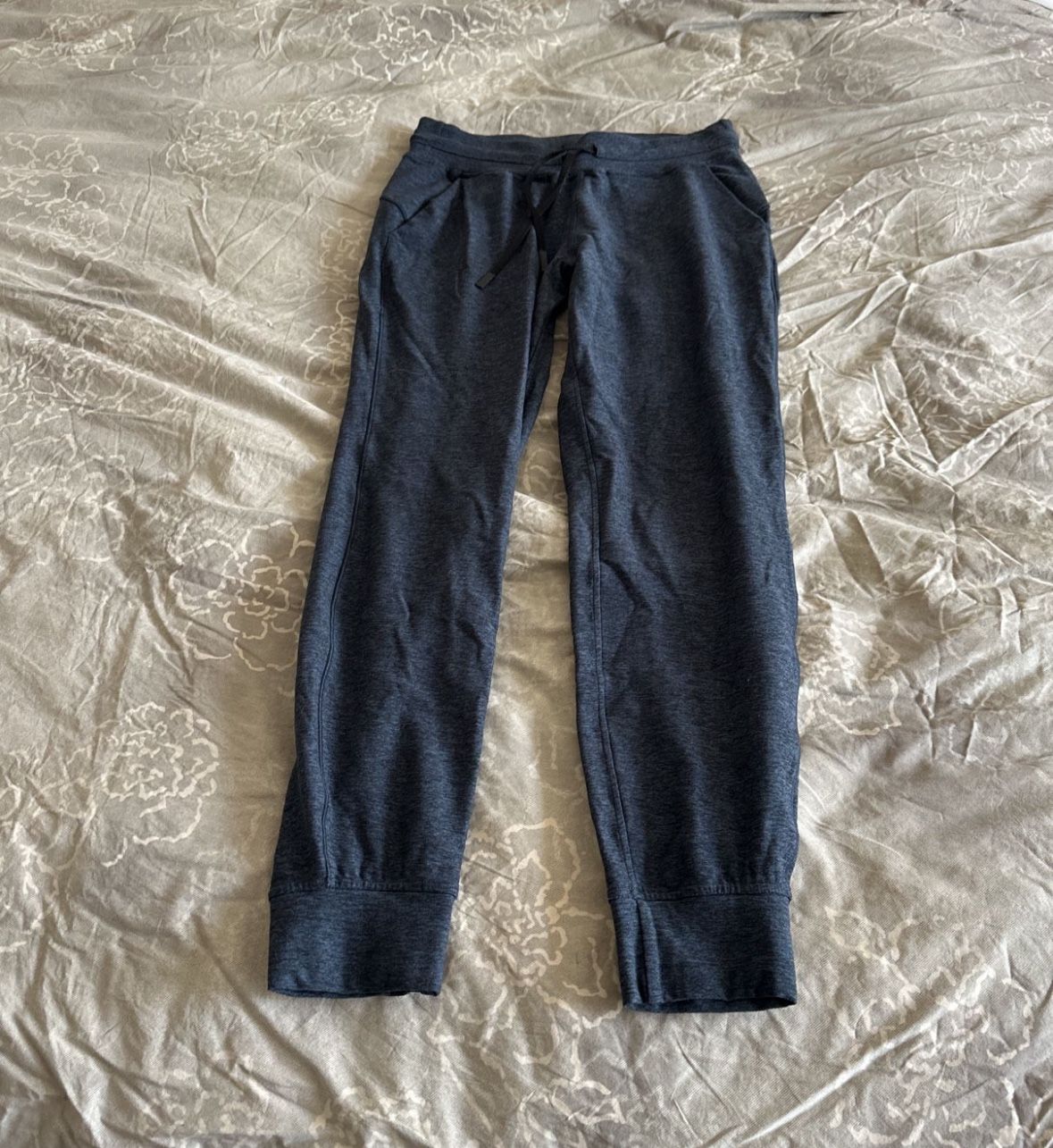Lululemon Joggers 6