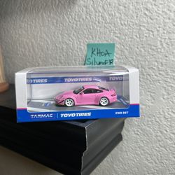 Tarmac Works Hobby 64 RWB Porsche 997 Pink × 1