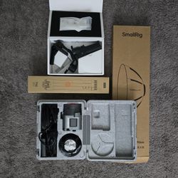 DJI RS3 Mini Gimbal + Aputure 60X Light Bundle (Mint