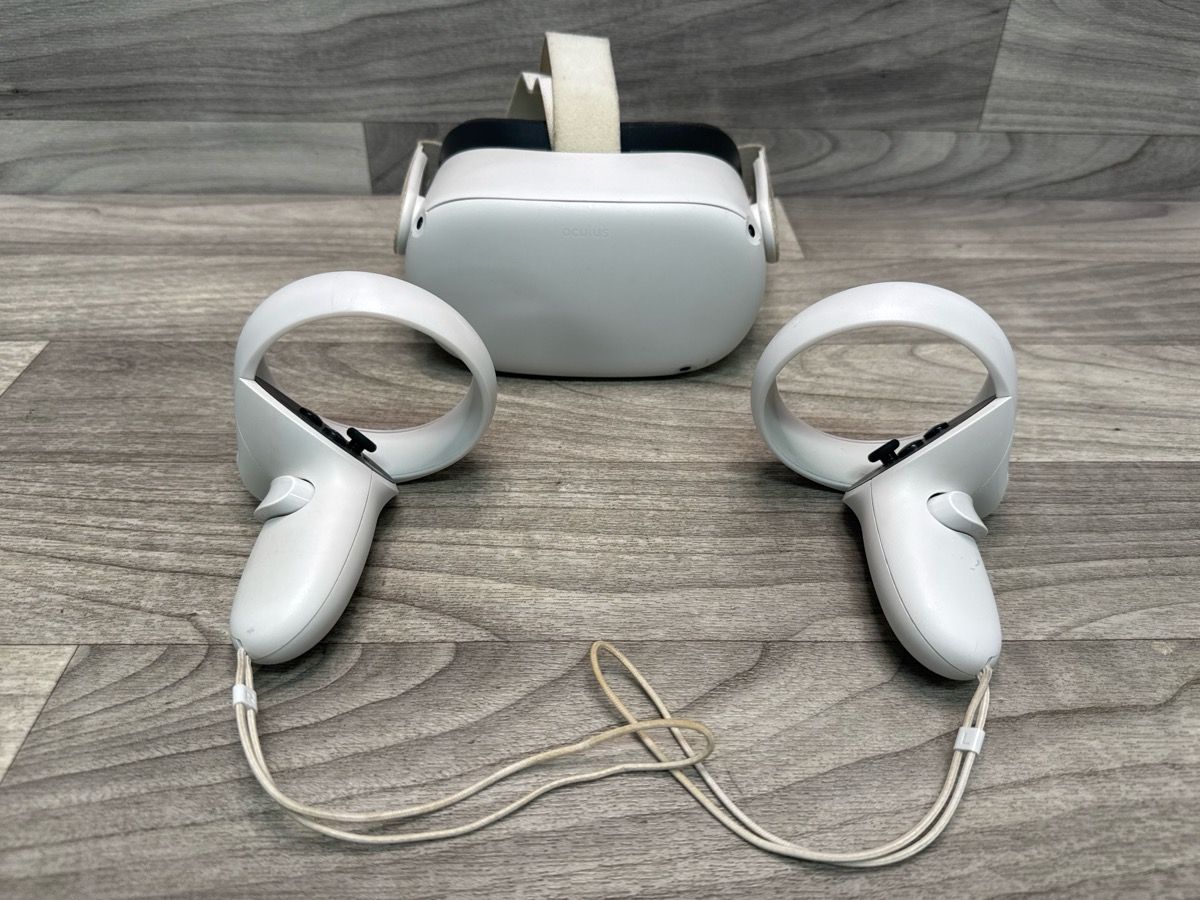 OCULUS QUEST 2 128GB CONDITION