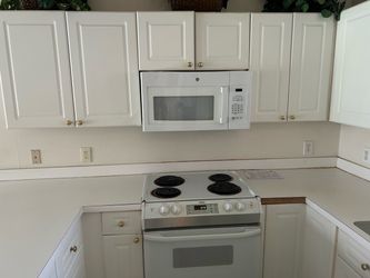 Kitchen cabinets