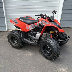 2018 can-am 70  4 Wheeler 