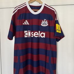 New Castle United Soccer Jersey Xl