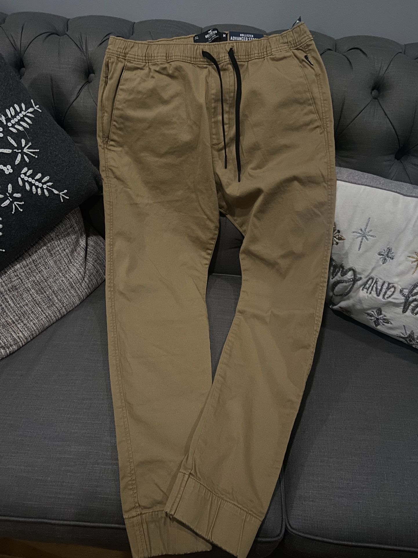 Holister Men’s Skinny Jogger