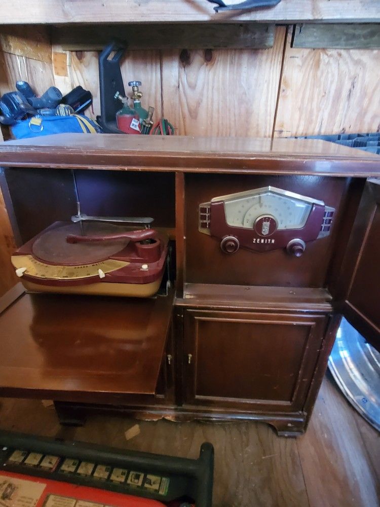 Record Player