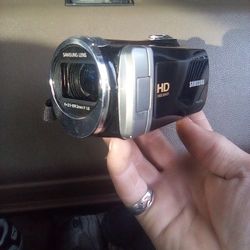 Samsung HMX -F90 Great Camcorder