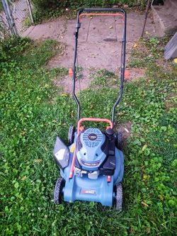 Brand new push lawnmower