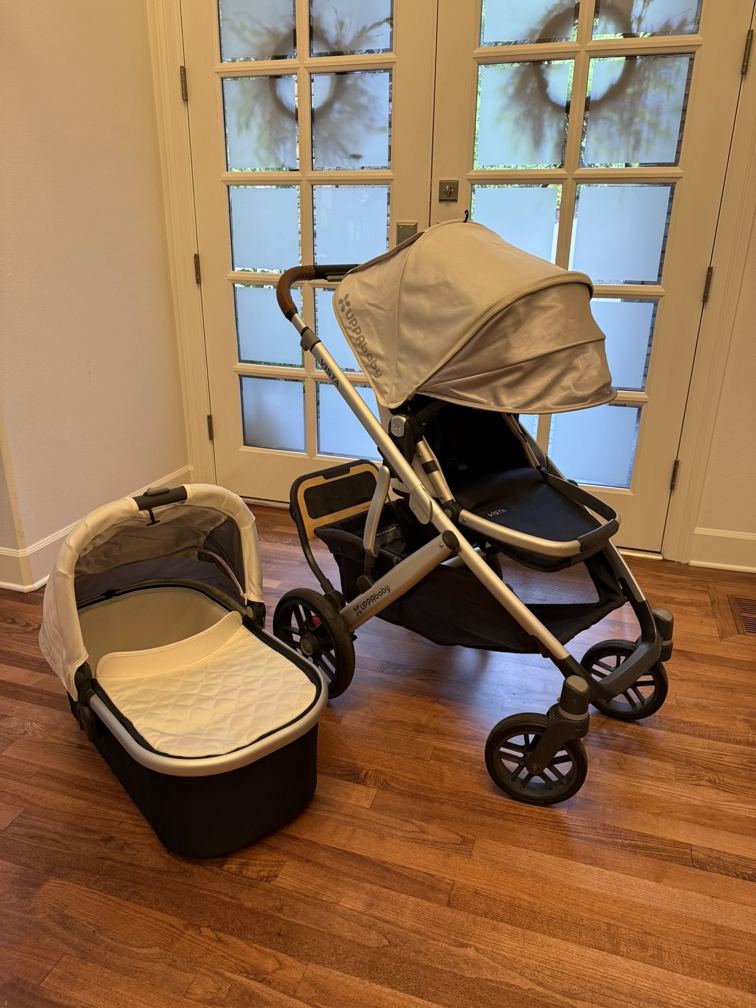 Uppababy Vista, Bassinet & Accessories
