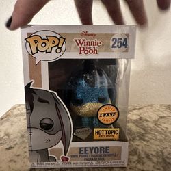 Disney Winnie The Pooh Diamond Eeyore *CHASE*