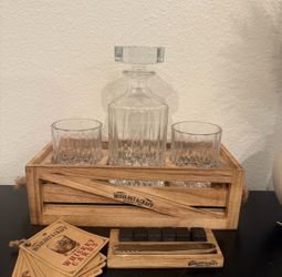 Crystal whiskey decanter set