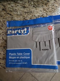 Set Of 10 Silver Plastic Table Covers. Round. NEW