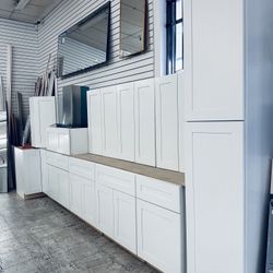 Kitchen Cabinets 
