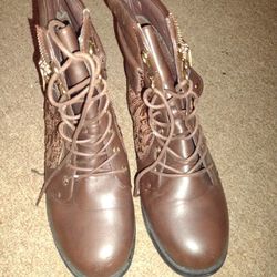 Brown Boots Size 9 Wedge Hills Size 9 Brand New 