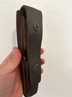 WWII-era U.S. Army Signal Corps CS-34 Leather Pouch