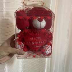 Valentines Bear