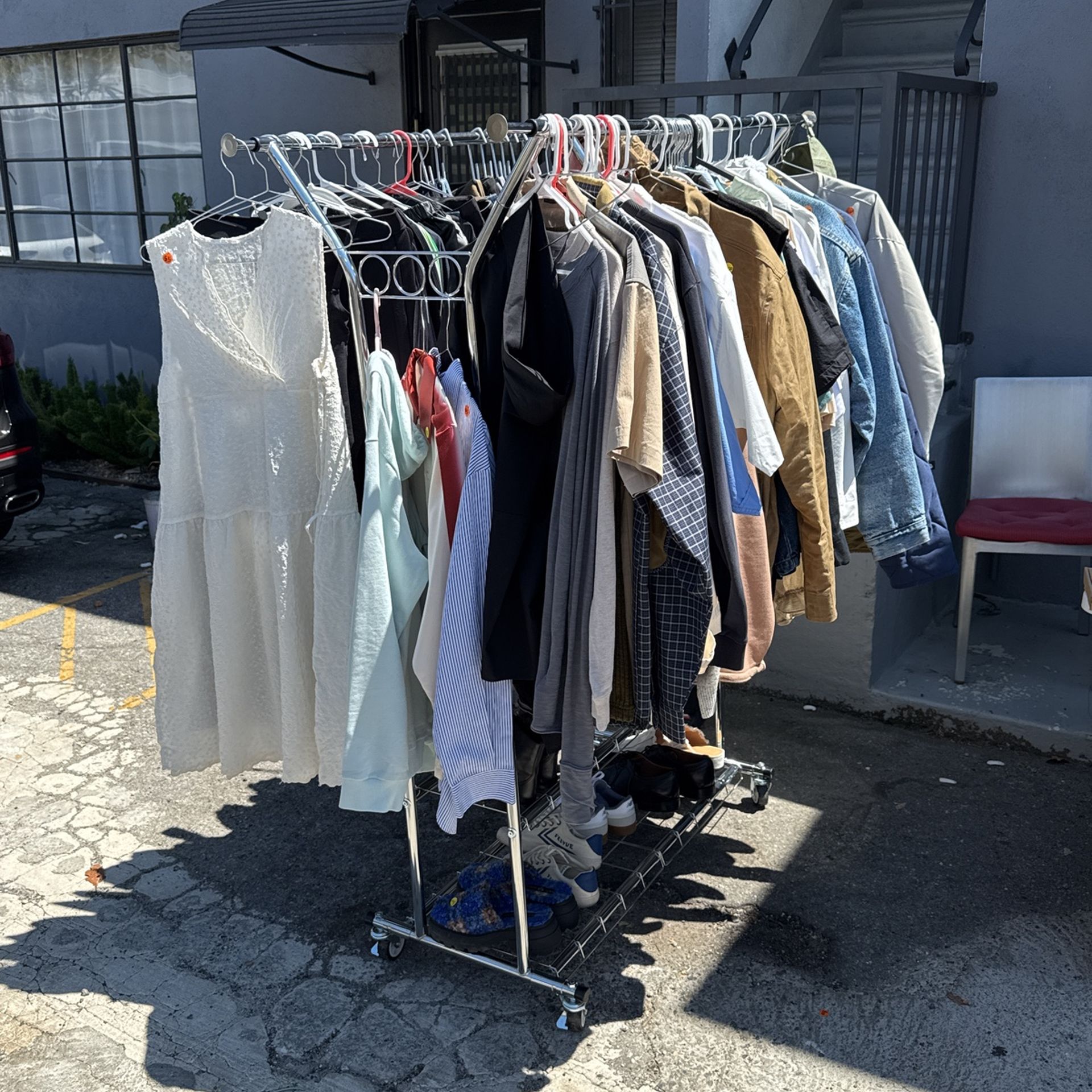 🚨Yard Sale