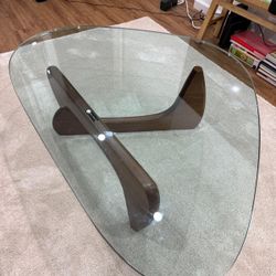 Isamu Noguchi Table